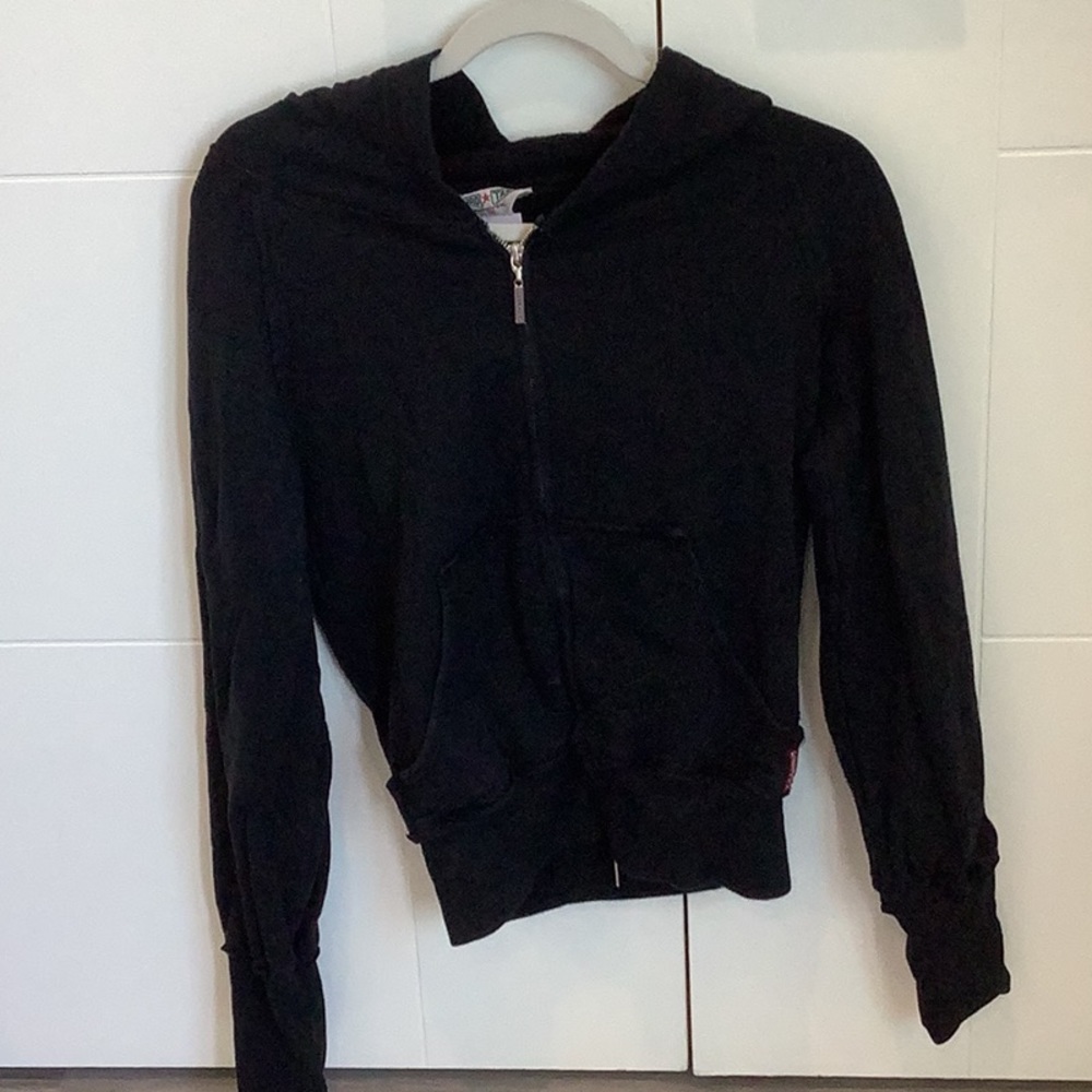 Black hard tail zip up hoodie size small in new condition